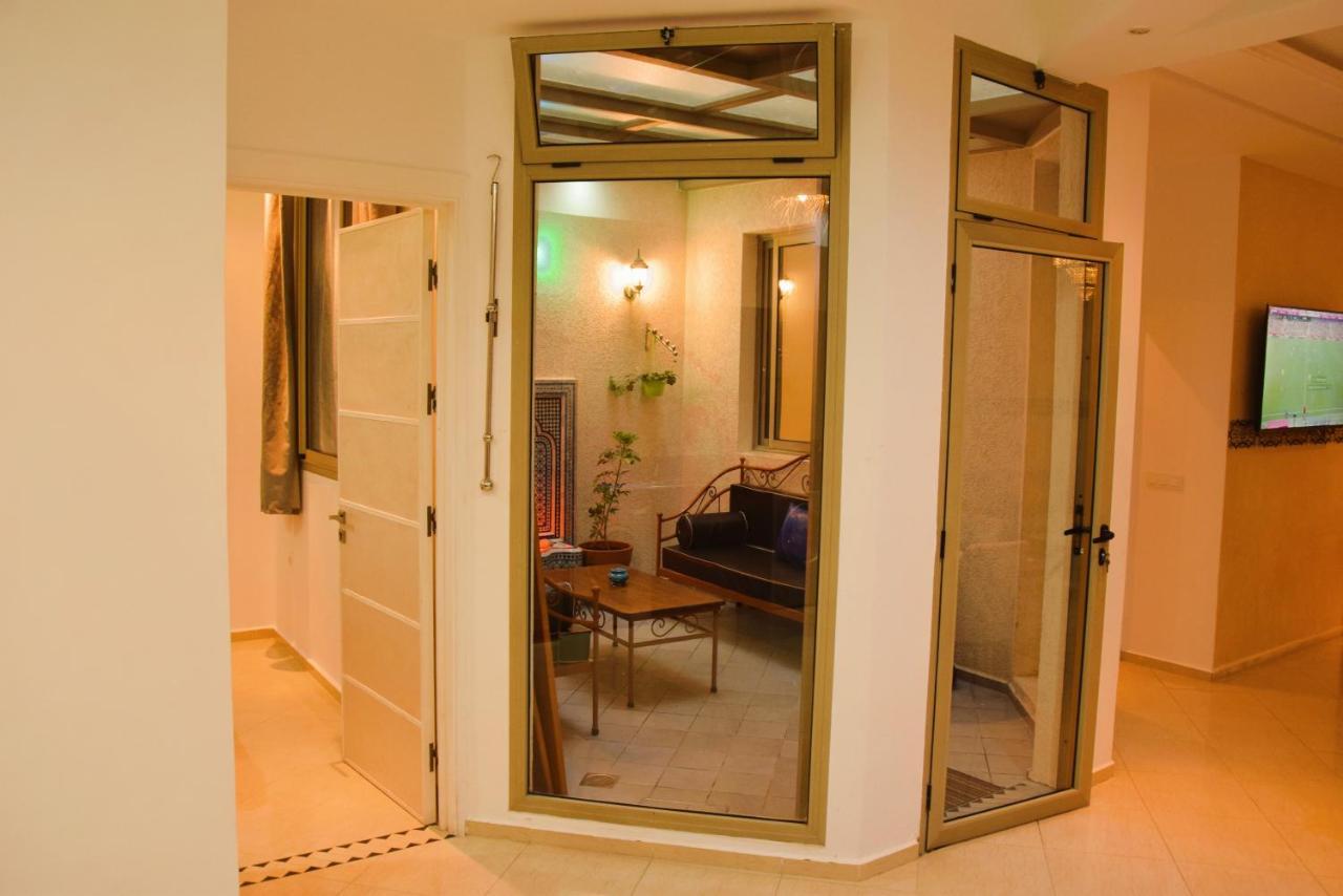 Appartement Tout Confort 에사우이라 외부 사진