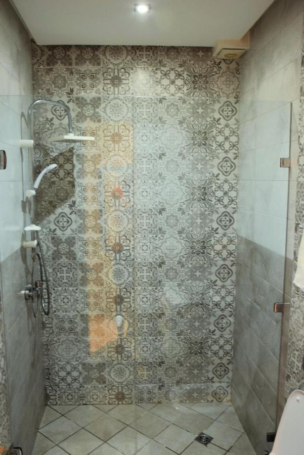 Appartement Tout Confort 에사우이라 외부 사진